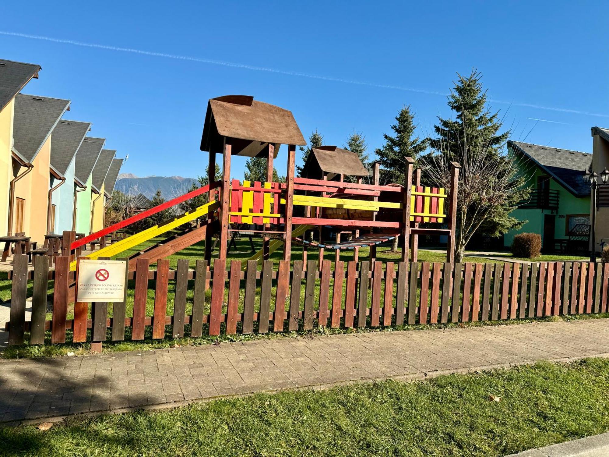Chata 107 Tatralandia Village Liptovský Mikuláš エクステリア 写真