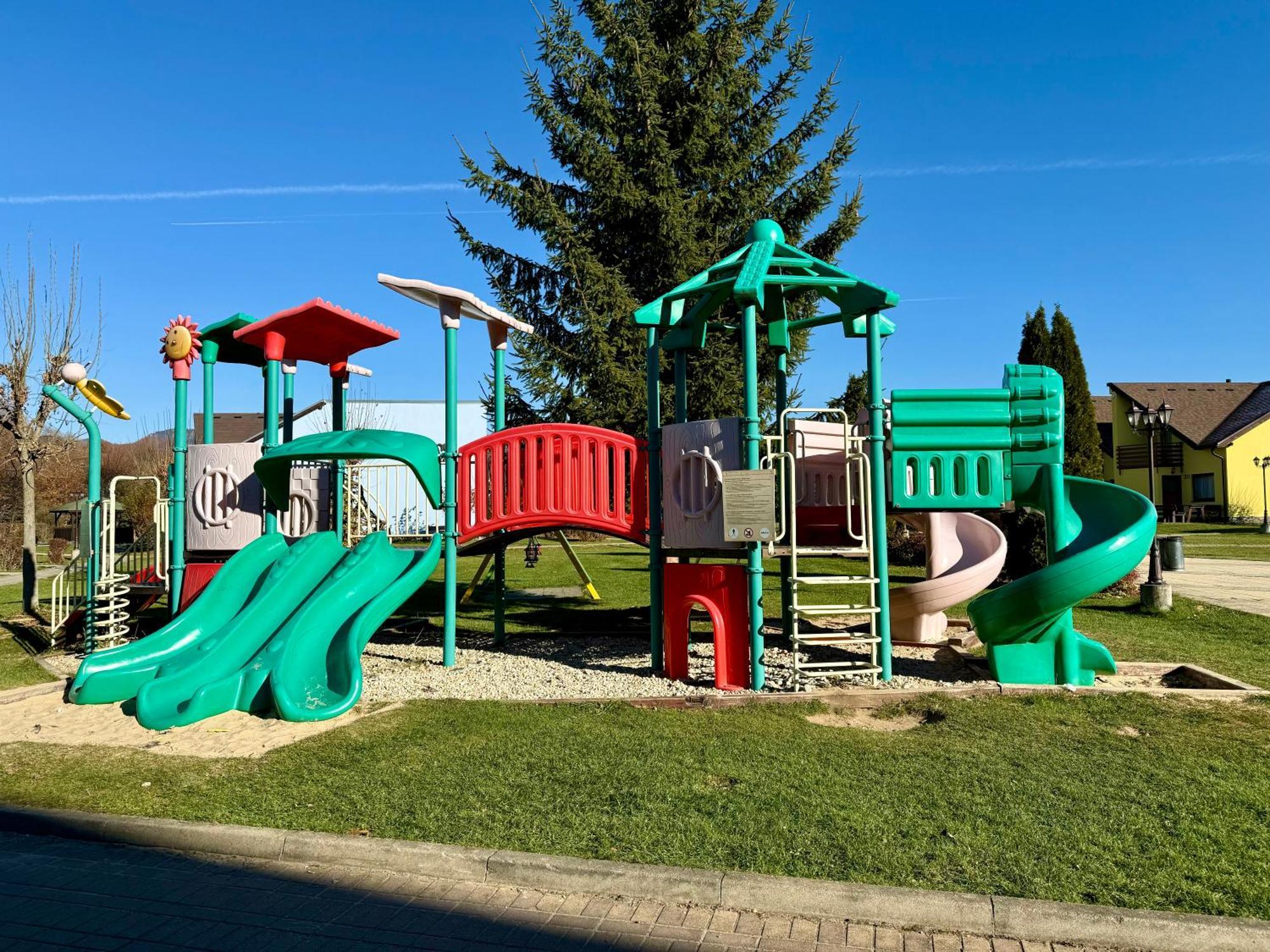 Chata 107 Tatralandia Village Liptovský Mikuláš エクステリア 写真